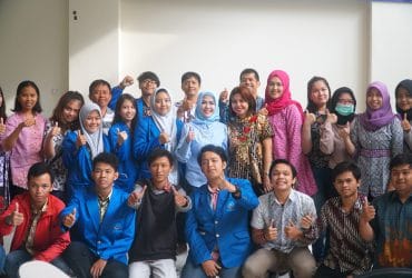 Intan Fitriana Fauzi Berbagi Tips Sukses Usaha Jaman Now di Univ. Esa Unggul Bekasi