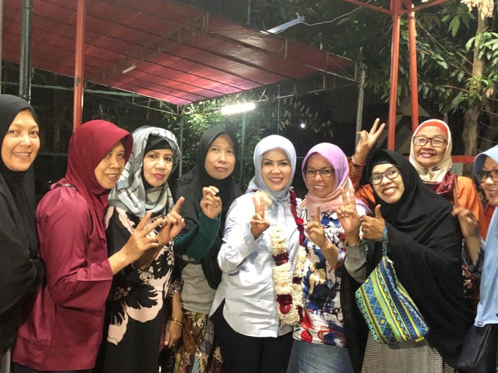 Warga Pondok Mitra Lestari Gelar Syukuran Perbaikan Tanggul Sungai Bekasi