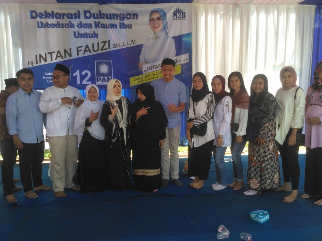 Warga Jatiasih: Intan Fauzi Pantas Dipilih, Beliau Caleg Yang Cerdas